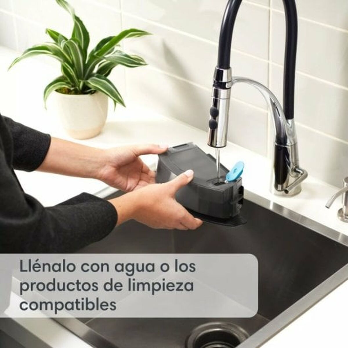 Robotický vysavač iRobot j517640